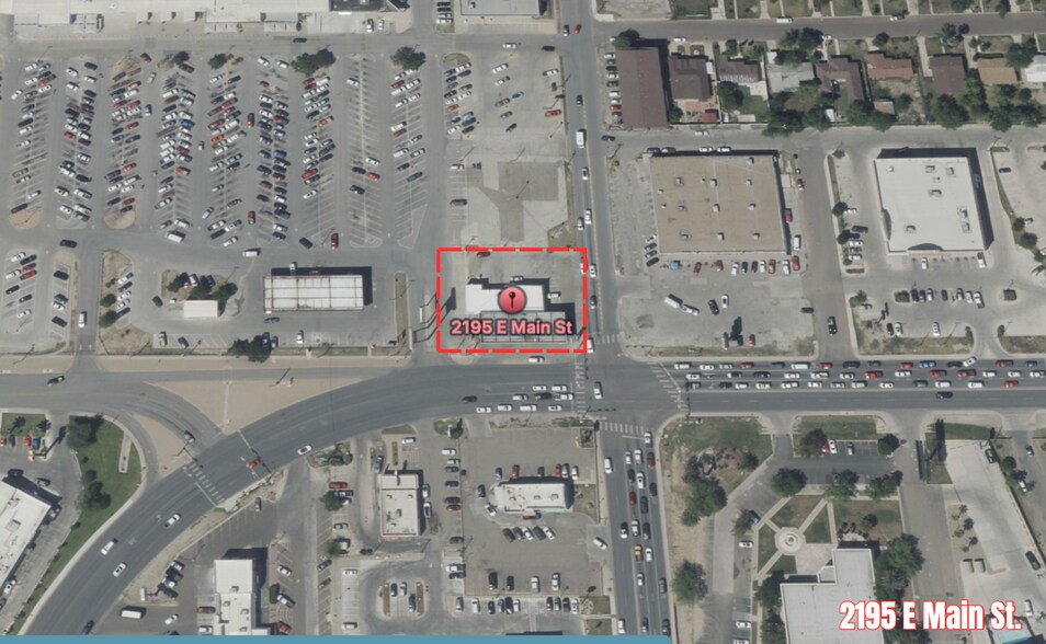 2195 E Main St, Eagle Pass, TX à vendre - Photo de l’immeuble – Image 3 sur 4