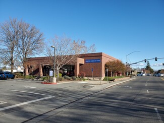 Plus de détails pour 896 East Ave, Chico, CA - Local commercial à louer