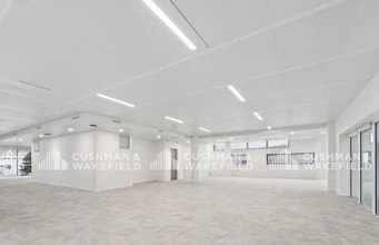 892-896 Rue Yves Kermen, Boulogne-Billancourt à louer Photo intérieure– Image 1 sur 4