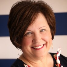 Luanne Lavine