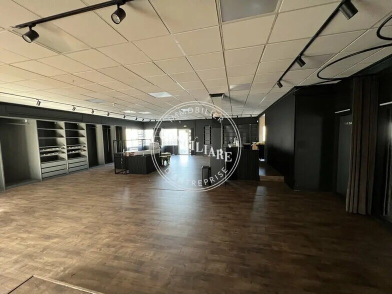 Local commercial dans Portet-sur-Garonne à louer - Photo intérieure – Image 1 sur 6