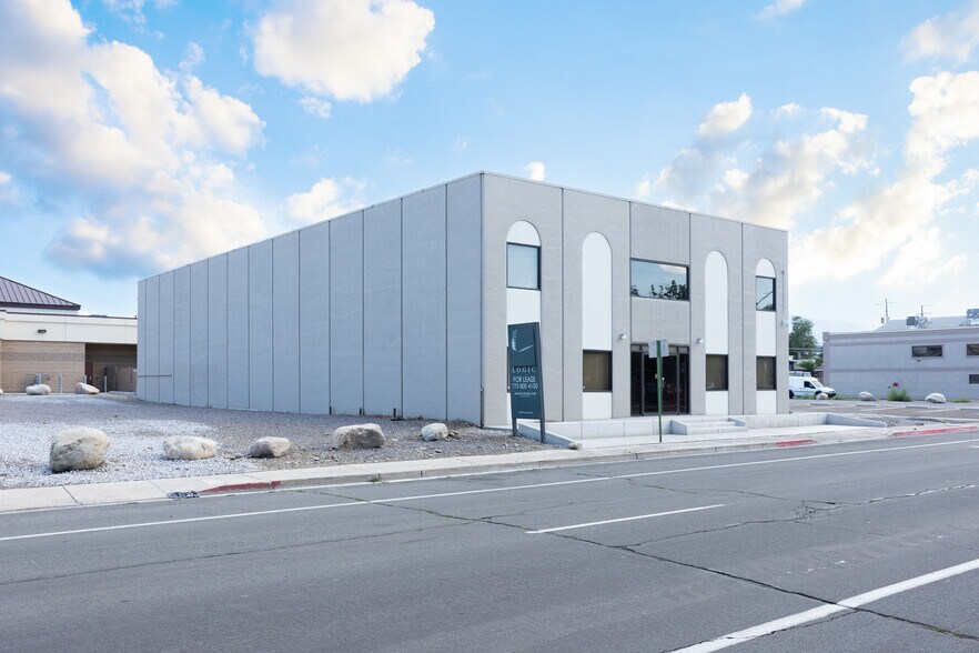 820 Kuenzli St, Reno, NV à louer - Photo de l’immeuble – Image 2 sur 14