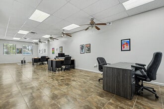 10600 Griffin Rd, Cooper City, FL à louer Photo intérieure– Image 2 sur 25
