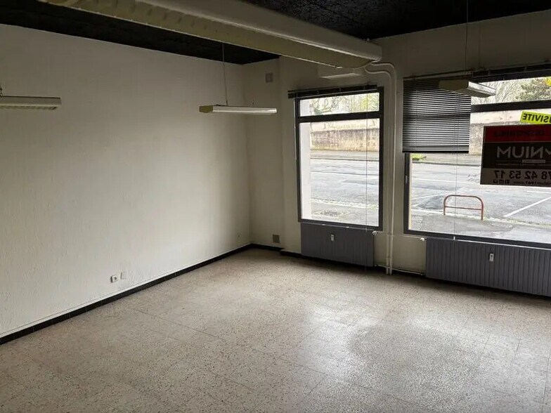 Local commercial dans Lyon à louer - Photo de l’immeuble – Image 2 sur 9