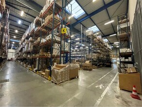 Bureau dans Miribel à louer Photo intérieure– Image 1 sur 1