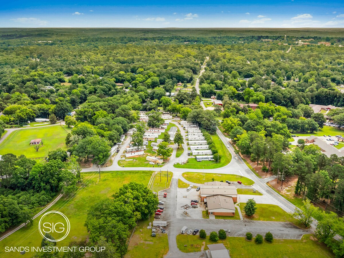 105 Ivey Dr, Milledgeville, GA à vendre Photo de l’immeuble– Image 1 sur 9