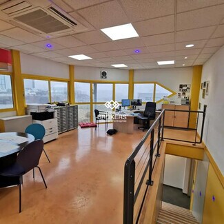 Plus de détails pour Industriel/Logistique à louer