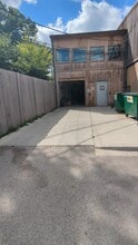 3021 W Harrison St, Chicago, IL à louer - Vidéo sur l’annonce professionnelle 