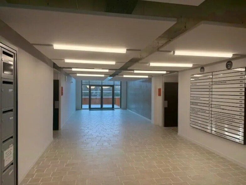 Bureau dans Biarritz à vendre - Photo de l’immeuble – Image 3 sur 5
