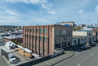 Plus de détails pour 2210 Hewitt Ave, Everett, WA - Bureau, Local commercial à louer