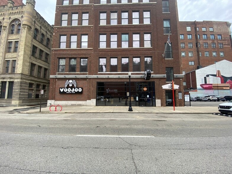 120 E 8th St, Cincinnati, OH à louer - Photo de l’immeuble – Image 2 sur 8