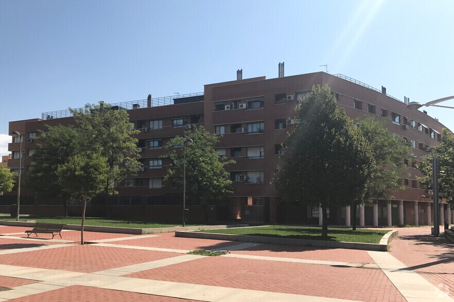 Calle Alcalde Pablo Montero y Montero, 1, Leganés, Madrid à vendre - Photo de l’immeuble – Image 2 sur 2