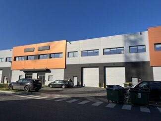 Plus de détails pour Local d'activités à louer