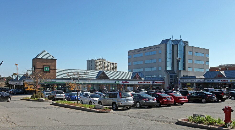 75-105 Bayly St W, Ajax, ON à louer - Photo de l’immeuble – Image 2 sur 15