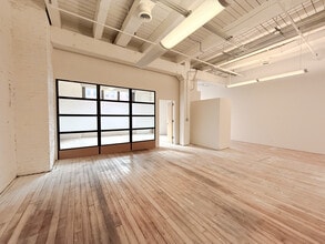 224-230 W Huron St, Chicago, IL à louer Photo intérieure– Image 1 sur 3