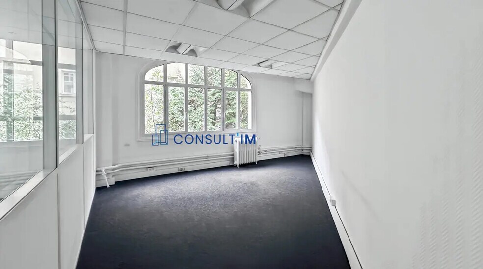 Bureau dans Paris à louer - Photo de l’immeuble – Image 1 sur 7