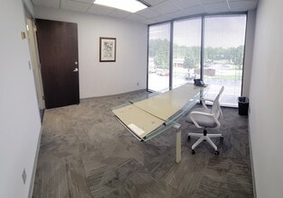 9041 executive park Dr, Knoxville, TN à louer Photo intérieure– Image 1 sur 8