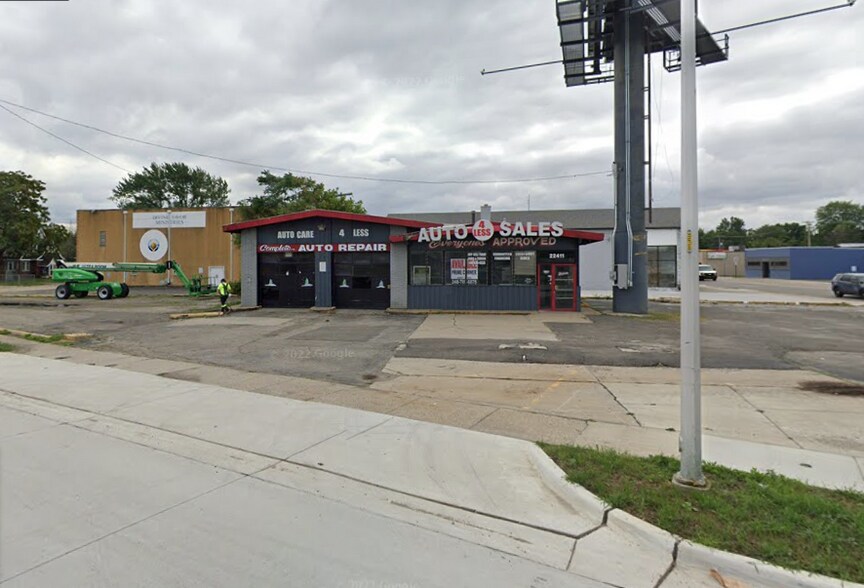 22411 S Chrysler Ave, Hazel Park, MI à louer - Photo de l’immeuble – Image 3 sur 5