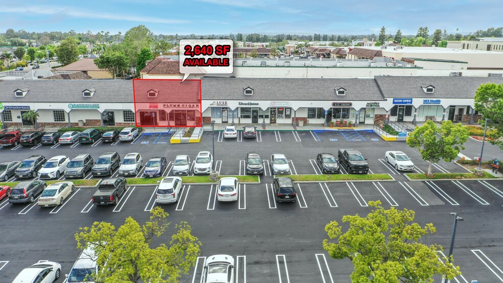 18601-18659 Yorba Linda Blvd, Yorba Linda, CA à louer - Photo de l’immeuble – Image 3 sur 9