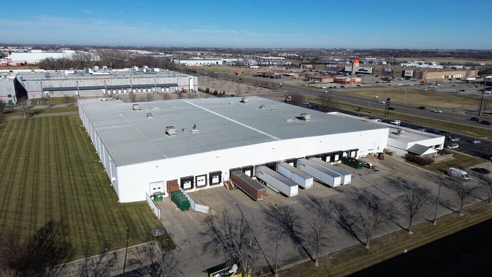 4598-4602 Delaware Ave, Ankeny, IA à louer - Photo de l’immeuble – Image 3 sur 10