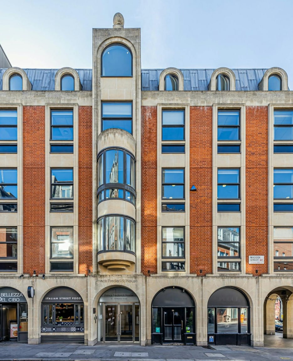 35-39 Maddox St, Londres à louer Photo de l’immeuble– Image 1 sur 6