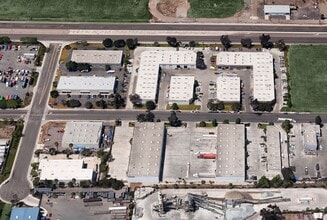 6955 Camino Maquiladora, San Diego, CA à louer Photo de l’immeuble– Image 1 sur 1