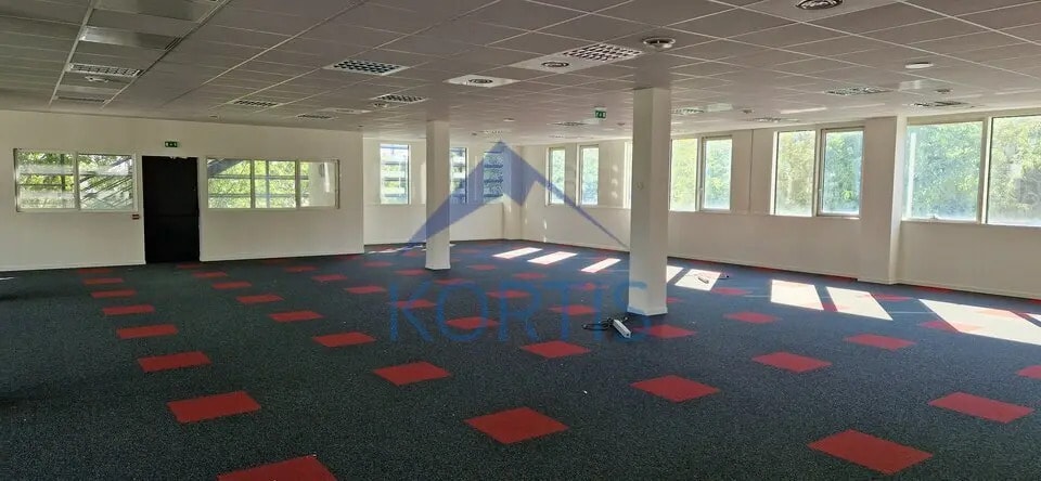 Bureau dans Lyon à louer - Photo de l’immeuble – Image 2 sur 8