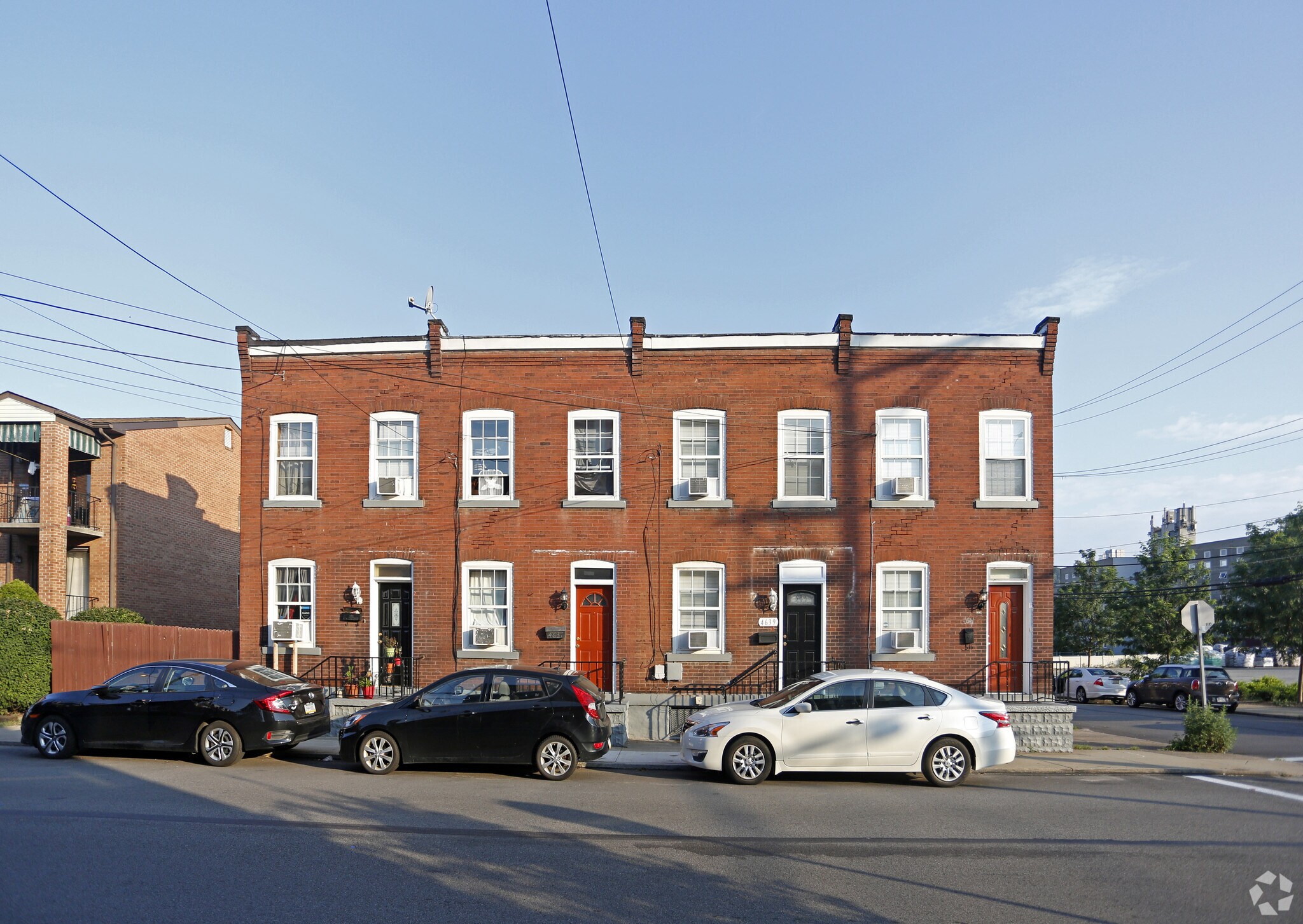 Lawrenceville Townhomes portefeuille de 3 biens à vendre sur LoopNet.fr Photo principale– Image 1 sur 11