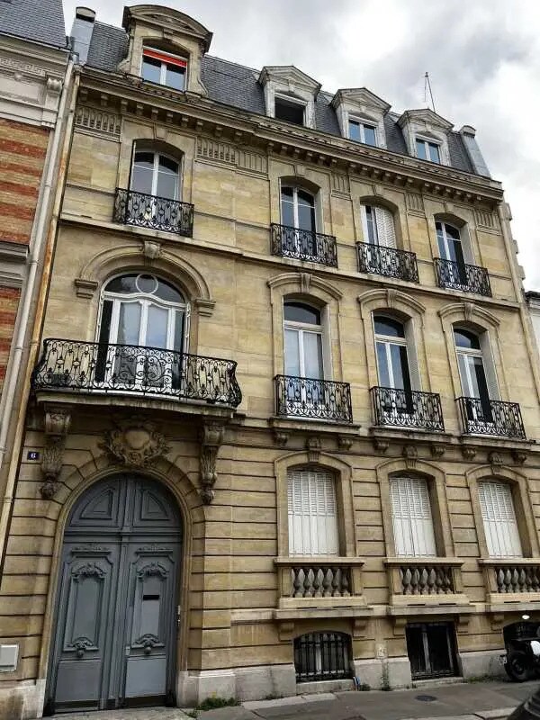 Plus de détails pour 6 Rue Du Général Clergerie, Paris - Bureau à louer