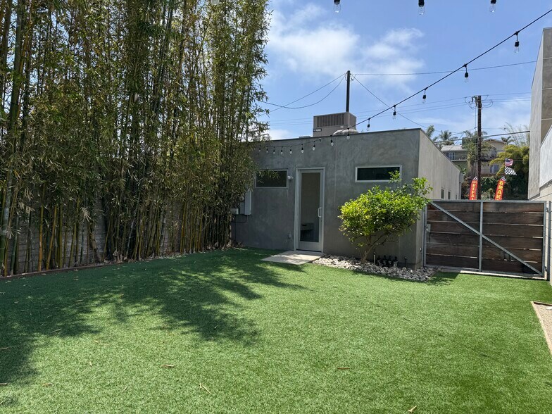 1632 Aviation Blvd, Redondo Beach, CA à louer - Photo de l’immeuble – Image 2 sur 8