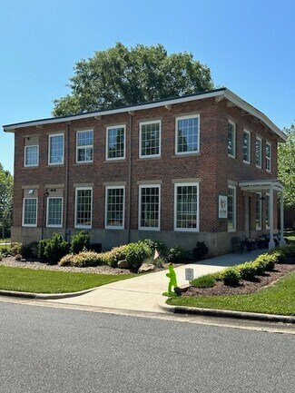Plus de détails pour 153 Frazier loop, Statesville, NC - Local commercial à louer