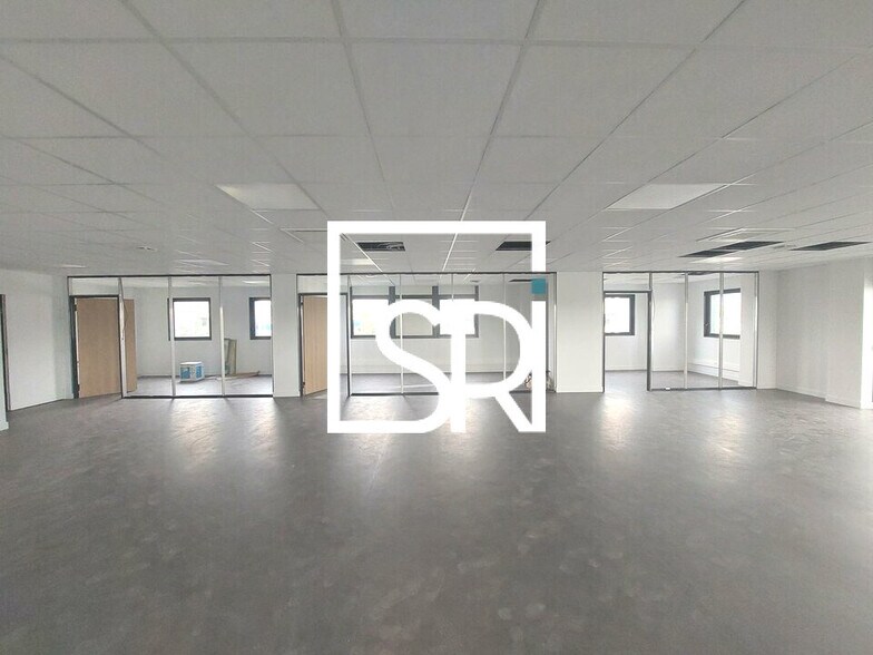 41 Rue Georges Besse, Clermont-Ferrand à louer - Photo de l’immeuble – Image 3 sur 12
