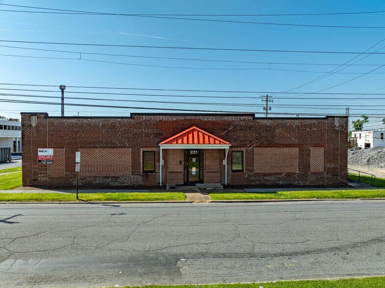 2151 Greenwood St, Harrisburg, PA à louer - Photo de l’immeuble – Image 1 sur 17