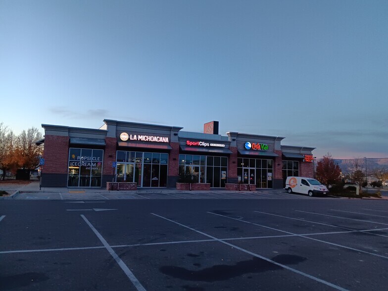 2430 Patterson Rd, Grand Junction, CO à vendre - Photo de l’immeuble – Image 1 sur 7