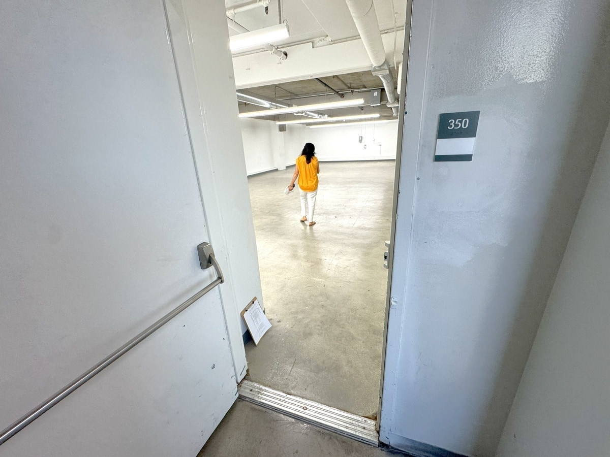 210 E Olympic Blvd, Los Angeles, CA à louer Photo intérieure– Image 1 sur 8