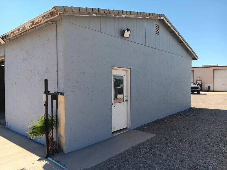 5157 S Lakewood Rd, Fort Mohave, AZ à louer - Photo de l’immeuble – Image 2 sur 10