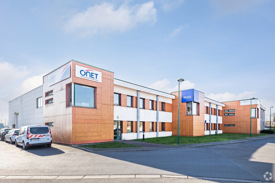 180 Rue De Bondues, Wambrechies à louer - Photo de l’immeuble – Image 3 sur 11