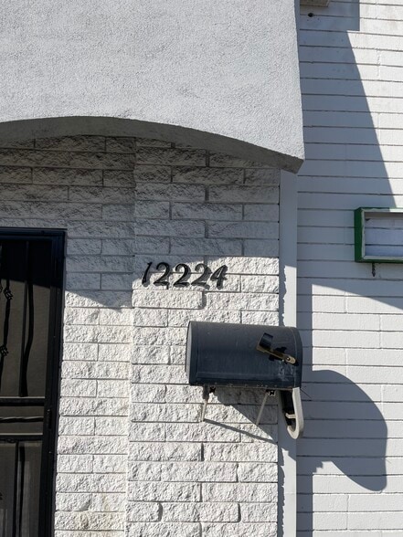 12224 Garvey Ave, El Monte, CA à louer - Photo de l’immeuble – Image 2 sur 5