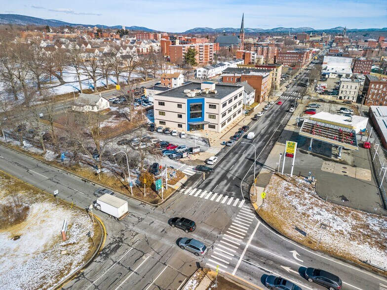 850 High St, Holyoke, MA à louer - Aérien – Image 2 sur 10