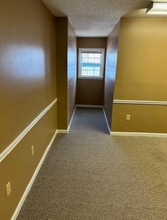 528 Broad St, Sumter, SC à louer Photo intérieure– Image 2 sur 9