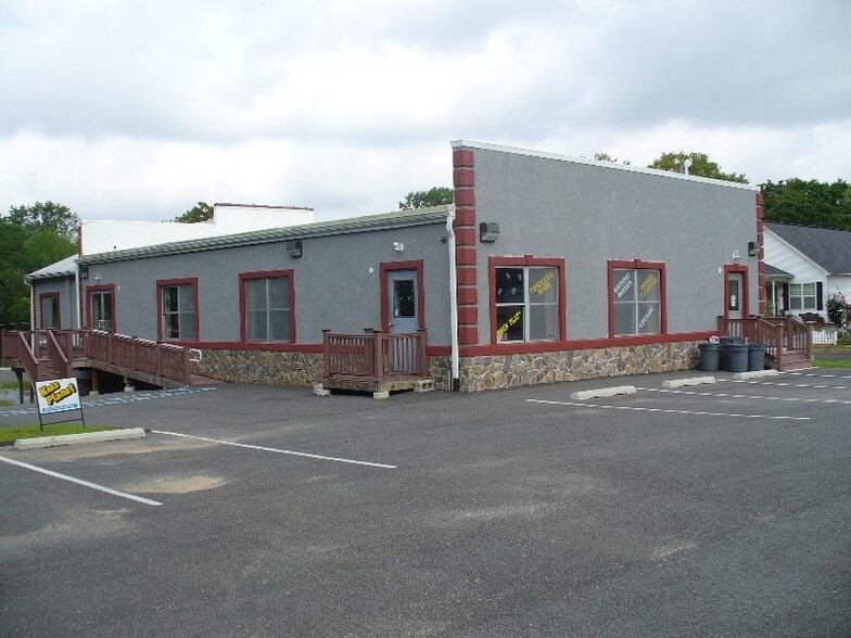 410 Guest Ave, Swedesboro, NJ à vendre - Photo de l’immeuble – Image 3 sur 40