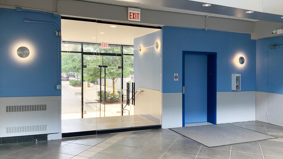 361 W Chestnut St, Chicago, IL à louer - Photo intérieure – Image 3 sur 19