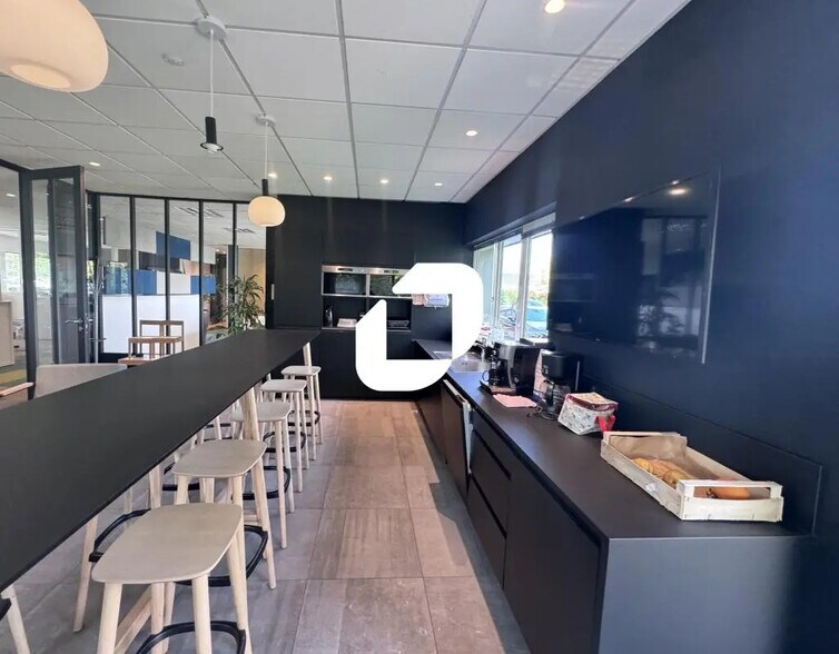 168 Allée Hélène Boucher, Wambrechies à louer - Photo de l’immeuble – Image 2 sur 11