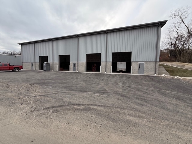 296 State St, Clairton, PA à louer Photo principale– Image 1 sur 12