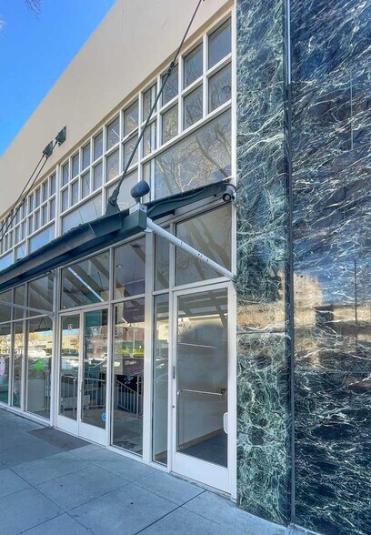 4-98 E 4th Ave, San Mateo, CA à louer - Photo de l’immeuble – Image 3 sur 6