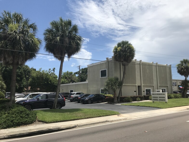 3630 W Kennedy Blvd, Tampa, FL à louer - Photo de l’immeuble – Image 1 sur 12