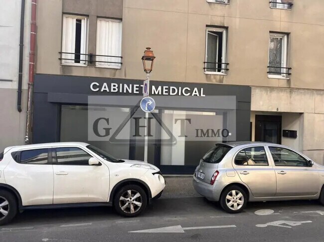 Plus de détails pour Local commercial à louer