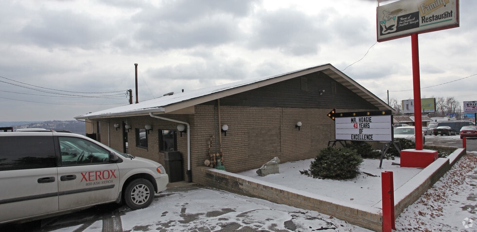 4734 Lebanon Church Rd, Dravosburg, PA à vendre - Photo de l’immeuble – Image 2 sur 2