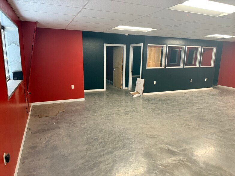 848 W Hadley Ave, Las Cruces, NM à louer - Photo de l’immeuble – Image 3 sur 31