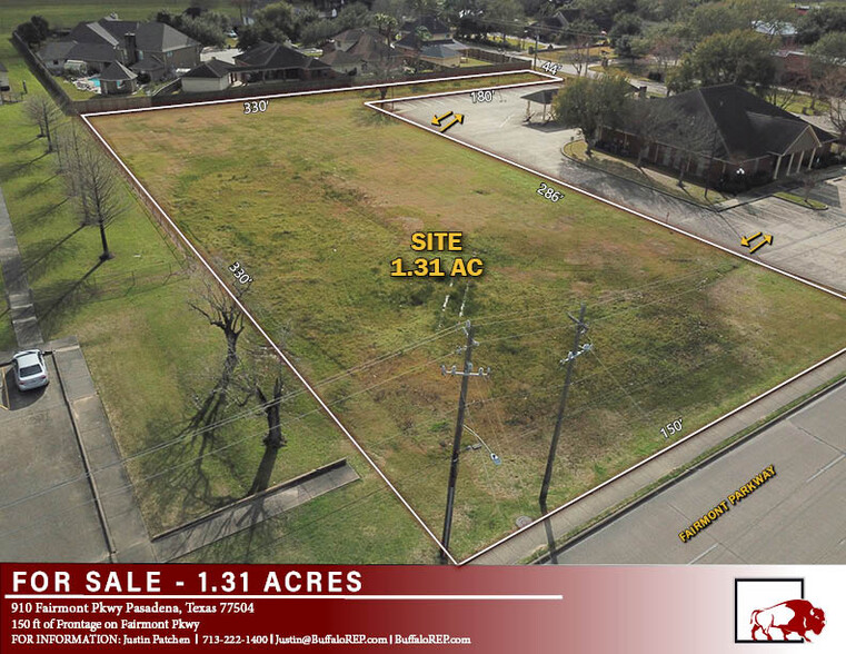 930 Fairmont Pky, Pasadena, TX à vendre - Photo de l’immeuble – Image 1 sur 6